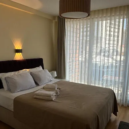 Taksim Cozy Flat With Swimming Pool, Sauna And Ac *