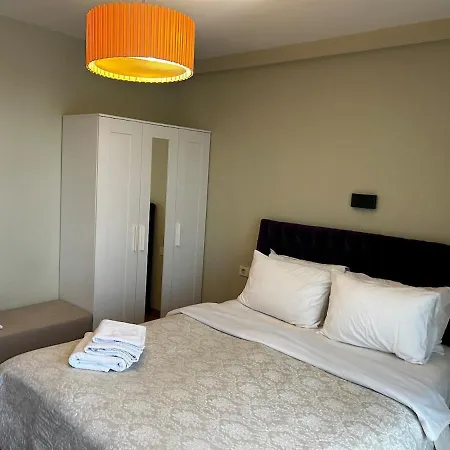 דירה Taksim Cozy Flat With Swimming Pool, Sauna And Ac