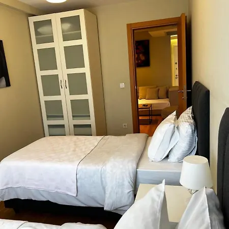 דירה Taksim Cozy Flat With Swimming Pool, Sauna And Ac איסטמבול